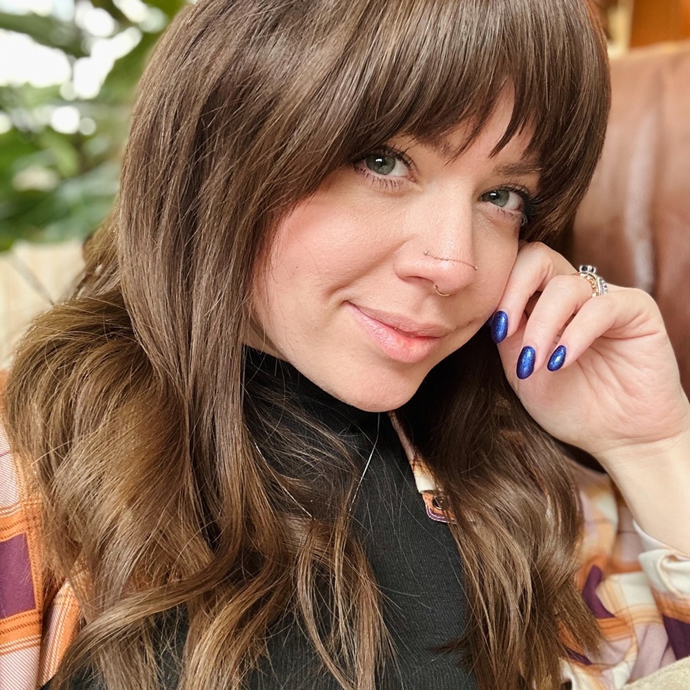 Meet your Posher, Krystal